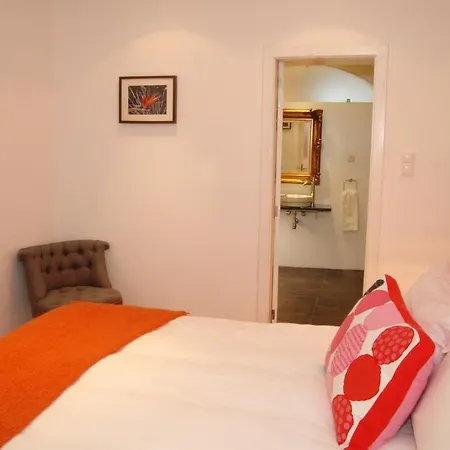House 4*