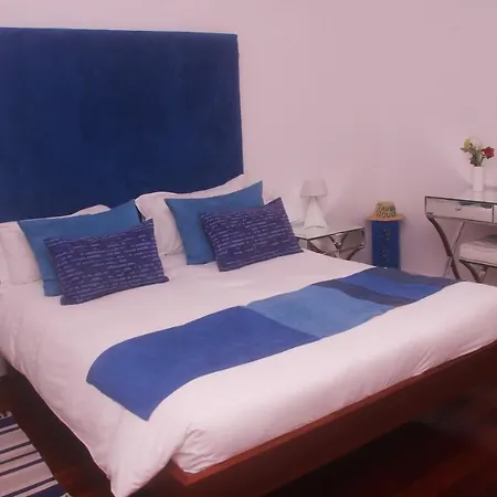 Affittacamere House 4*